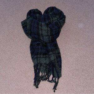 ABERCROMBIE & FITCH plaid scarf